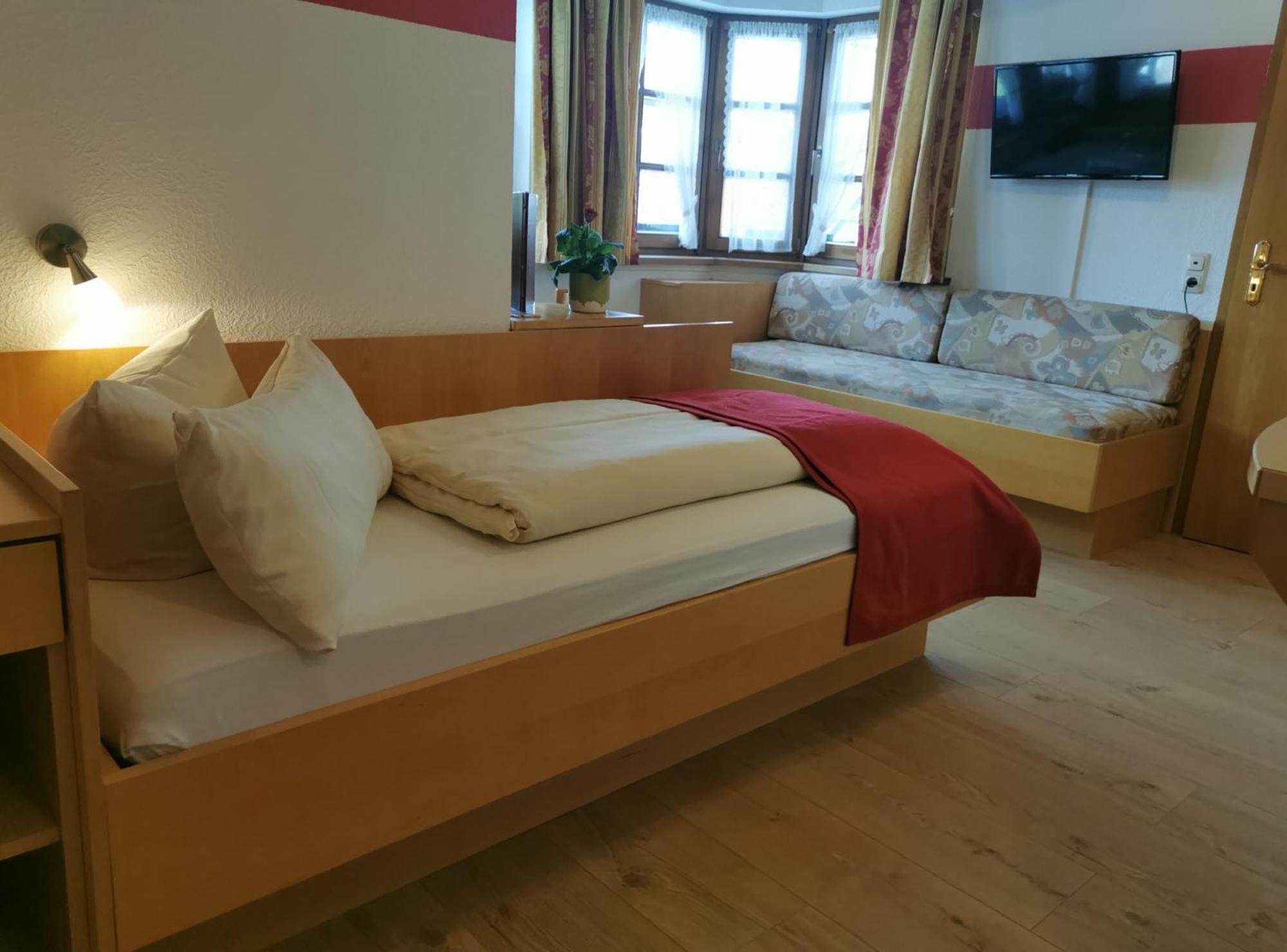 Hotel Landgasthof Zum Schildhauer Halfing Exteriör bild