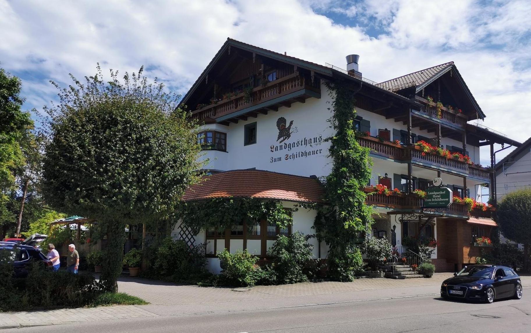 Hotel Landgasthof Zum Schildhauer Halfing Exteriör bild