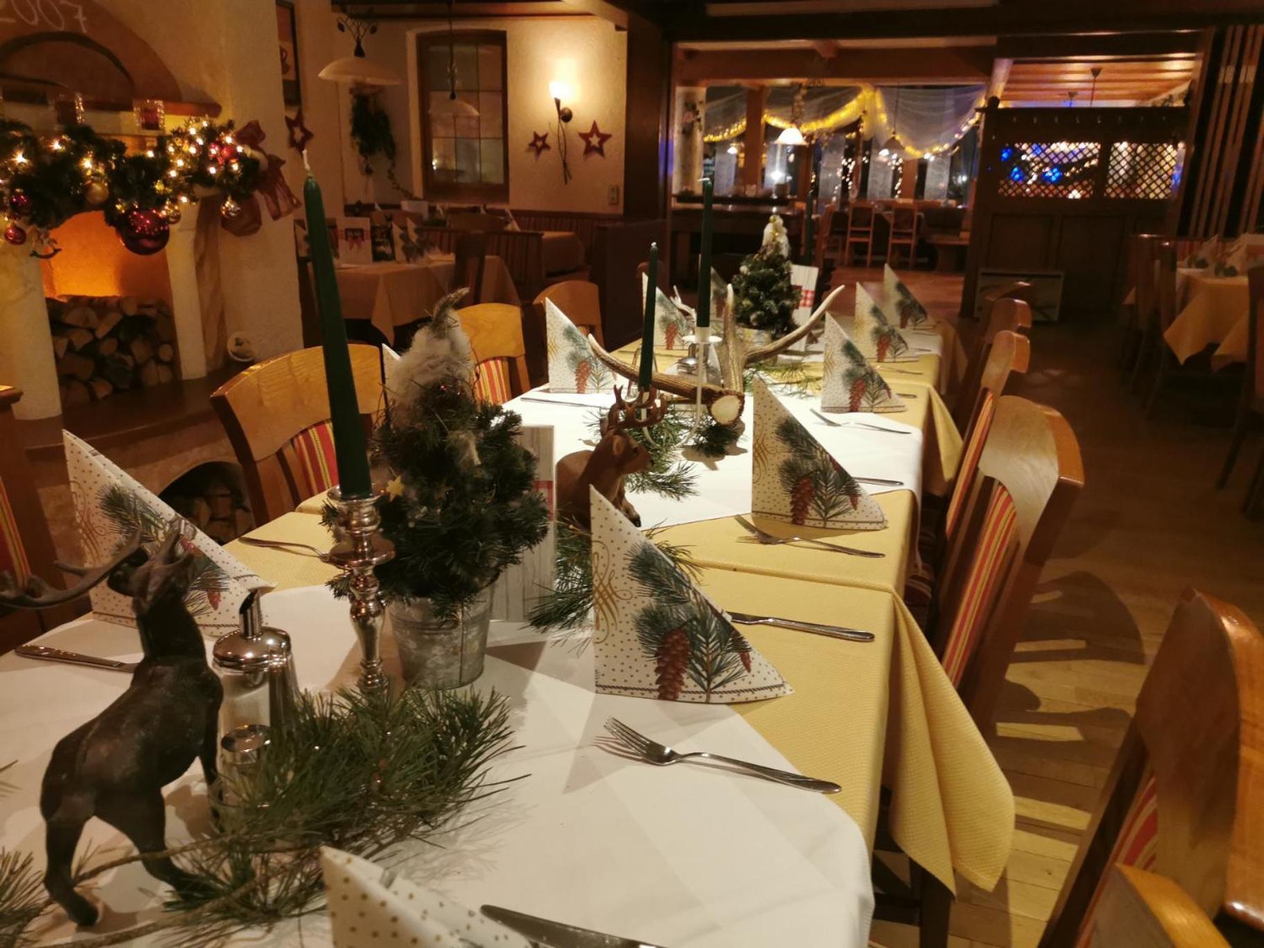 Hotel Landgasthof Zum Schildhauer Halfing Exteriör bild