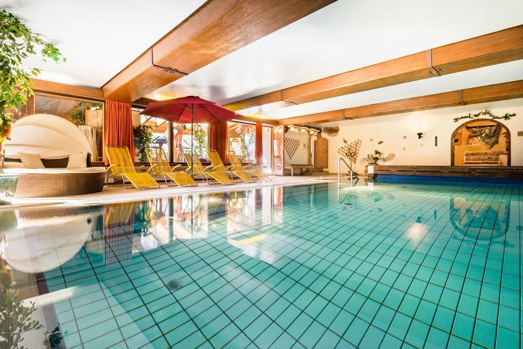 Hotel Landgasthof Zum Schildhauer Halfing Exteriör bild